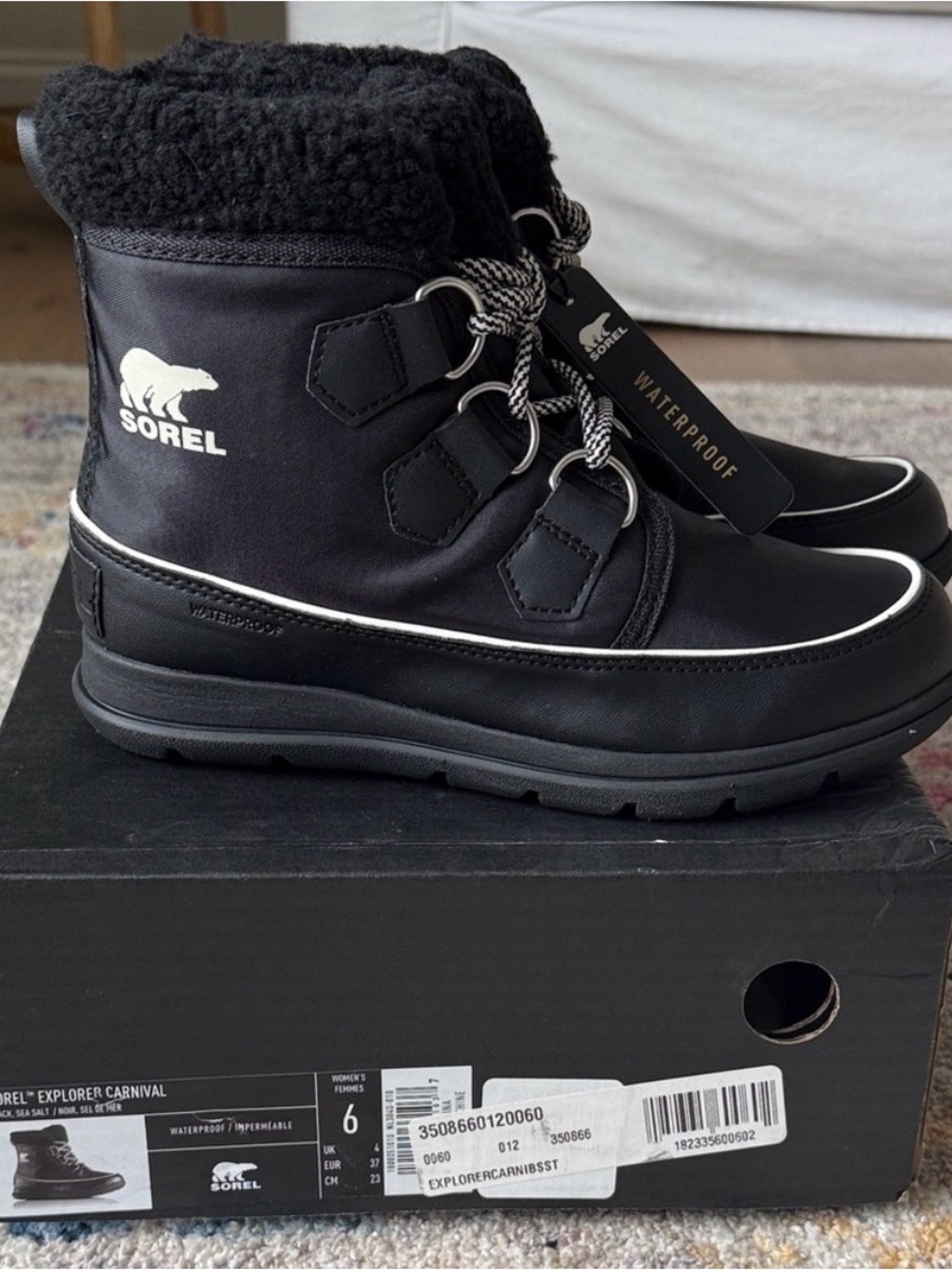 Sorel Women's Black Waterproof Lace-Up Snow Boot